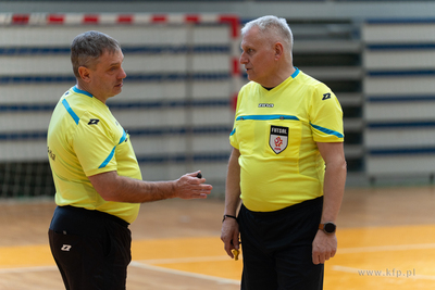 Hala 100-lecia w Sopocie.  Turniej piłki nożnej kobiet...