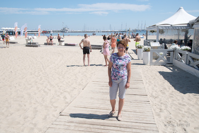 Sopot, Plaża. Wejście nr 23. Udogodnienia dla osób...