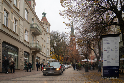 Sopot. Święto Niepodległości. Parada rowerzystów,...