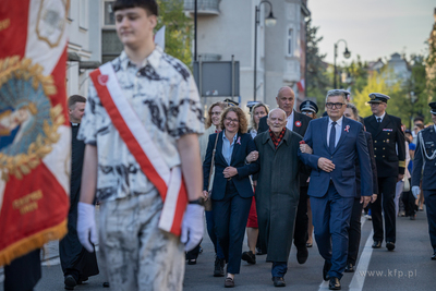 Złożenie kwiatów pod pomnikiem Martyrologii Polskich...