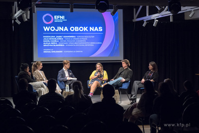 Spotkanie "Wojna obok nas. Historie odwagi, krzywdy,...