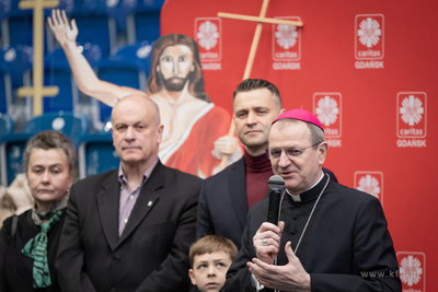 Hala 100-lecia Sopotu. Wielkanocne śniadanie dla potrzebujących....