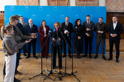 Sopot. Konferencja prasowa samorządowców zrzeszonych...