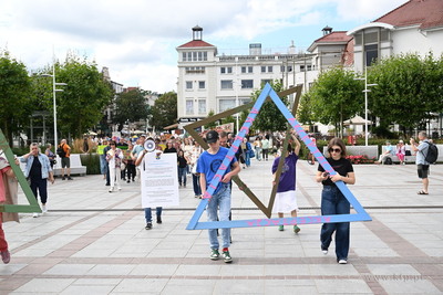Marsz dla Zdrowia Psychicznego #poGodność i okazania...