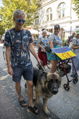 Sopot. Marsz dla zdrowia psychicznego i przejście...