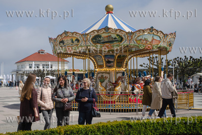 Sopot. Spacer dla ukraińskich mieszkańców Sopotu....