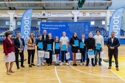 Sopot. Gala Stypendialna dla uczniów szkół podstawowych...