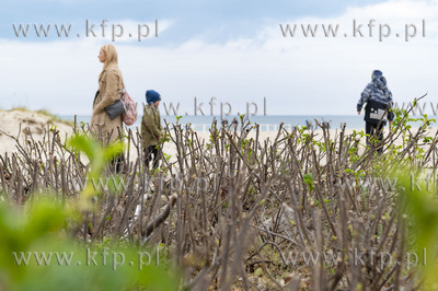 Sopocka Majówka.  Plaża. 03.05.2022 / Fot. Anna Bobrowska...