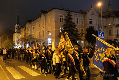 Święto Niepodległości w Sopocie.  Nz.  Złożenie...