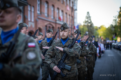 Złożenie kwiatów pod pomnikiem Martyrologii Polskich...
