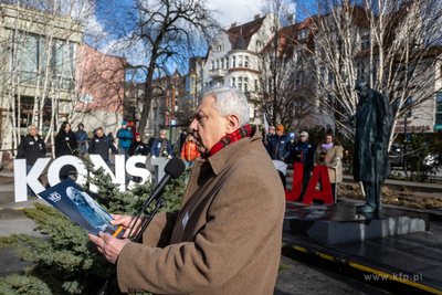 Sopot. 101 rocznica urodzin Władysława Bartoszewskiego.
19.02.2023
fot....