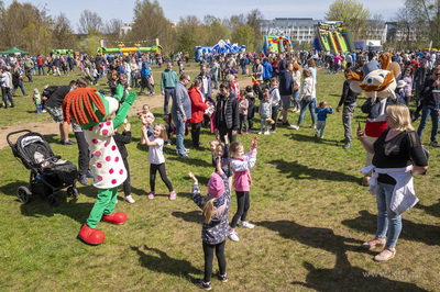 Sopockie Błonia. Majówka w kurorcie. Piknik rodzinny.

01.05.2023...