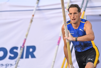 36. Tyczka na molo. Nz. Renaud Lavillenie  23.06.2023...