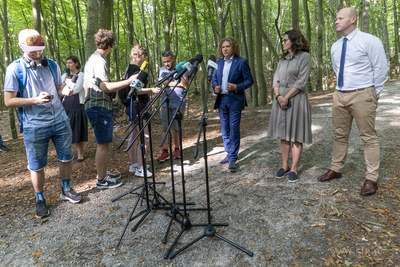 Sopot, okolice Sanatorium Leśnik. Konferencja prasowa...