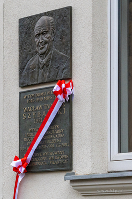 Sopot, ul. Goyki 10a. Uroczyste odsłonięcie tablicy...