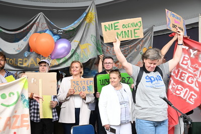 Marsz dla Zdrowia Psychicznego #poGodność i okazania...