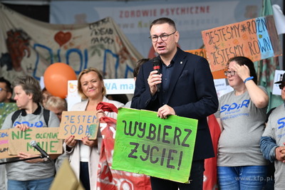Marsz dla Zdrowia Psychicznego #poGodność i okazania...