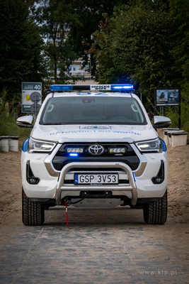 WOPR Sopot. Specjalistyczny samochód Toyota Hilux...