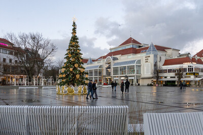 Sopot. Prezydentka Magdalena Czarzyńska-Jachim uroczyście...