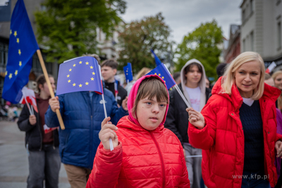 Parada z okazji rozpoczęcia Weekendu Europejskiego...