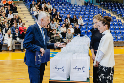 Sopot. Gala Stypendialna dla uczniów szkół podstawowych...